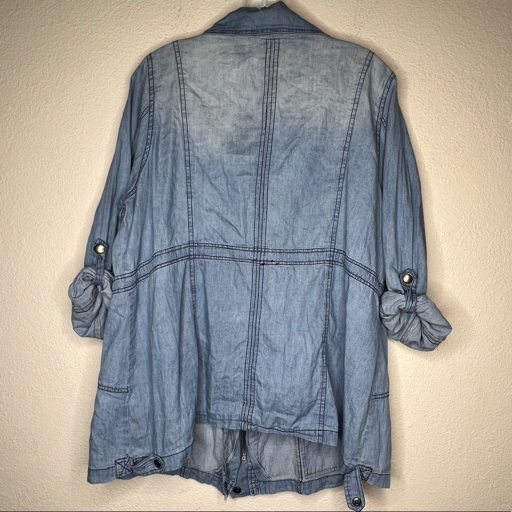 Zenobia‎ Jacket - Picture 3 of 7